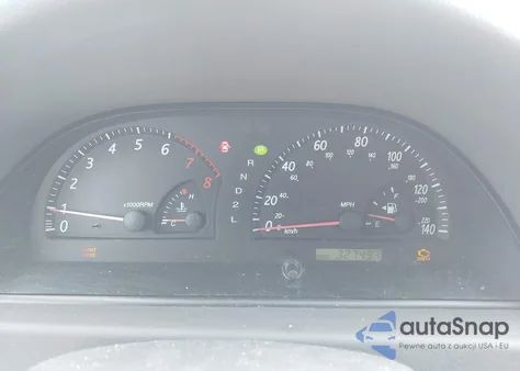 2004 Toyota Camry Le z USA, uszkodzony, nr VIN 4T1BE32KX4U345847